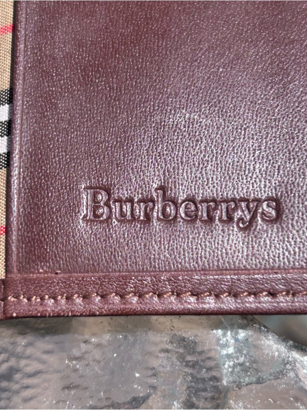 Vintage Burberrys EUC 3 Ring Key Holder Brown Bordeaux Leather - Picture 9 of 9